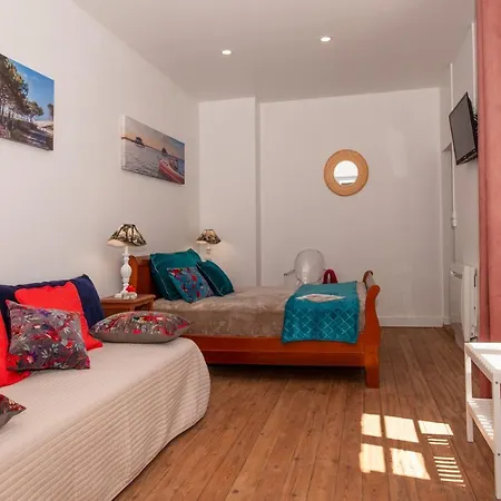 Jardin Des Ursulines Saint-Émilion