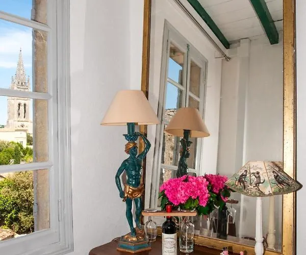 Jardin Des Ursulines * Saint-Émilion